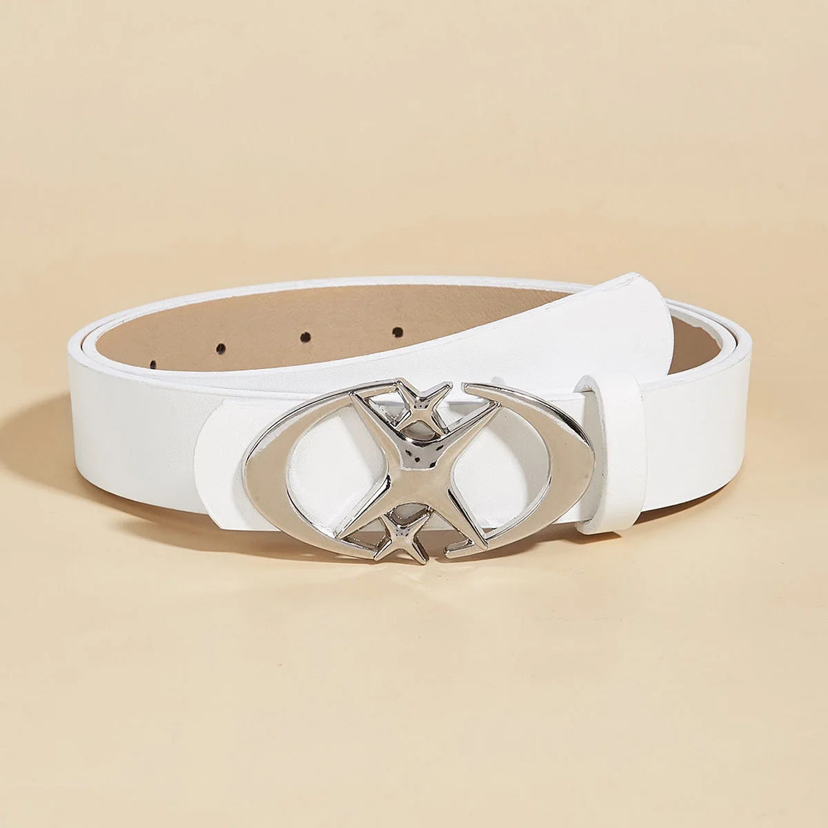 Elegant belt with oval cross metal buckle
